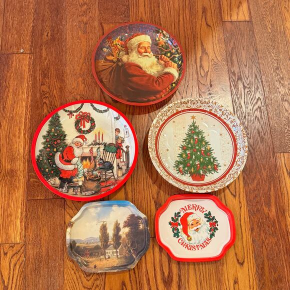 VTG Christmas 5 Metal Serving Trays Plates Round Rectangle Cookies Santa Holiday - Picture 1 of 13